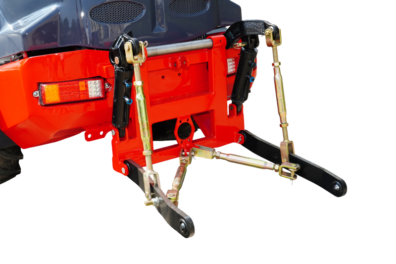 3-pisteinen takanostolaite + hydraulinen takavoimanotto (PTO)